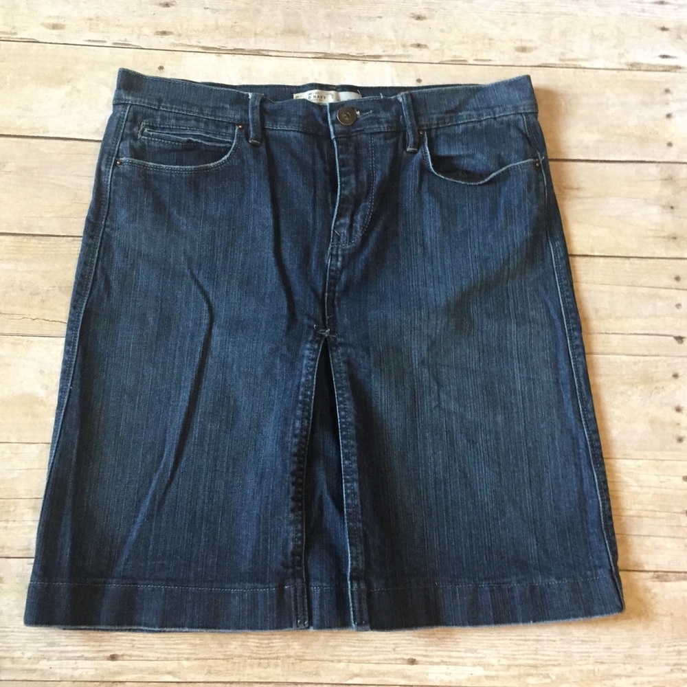 Old Navy Denim skirt